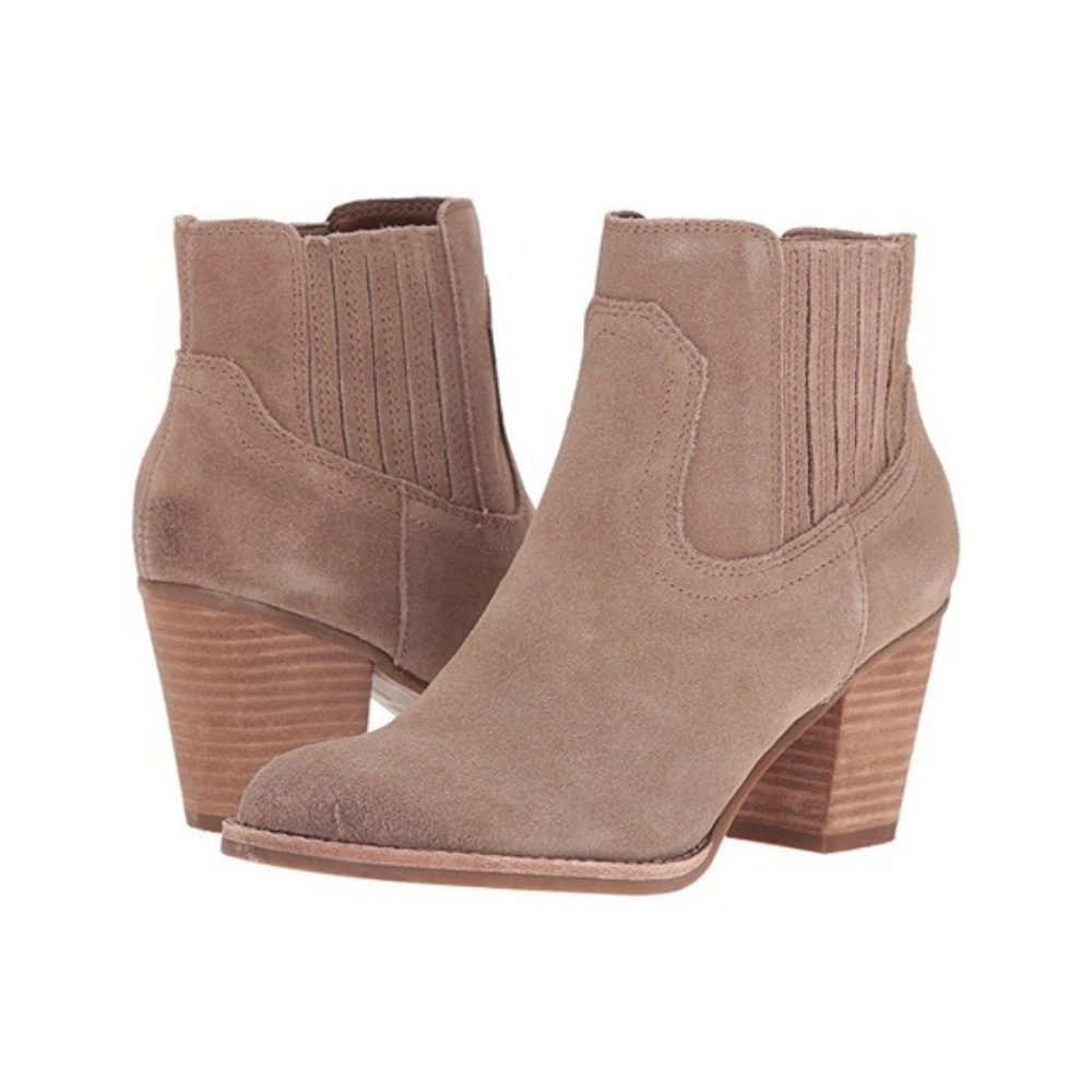 Dolce Vita Jethro Booties in Taupe Tan Suede - 6